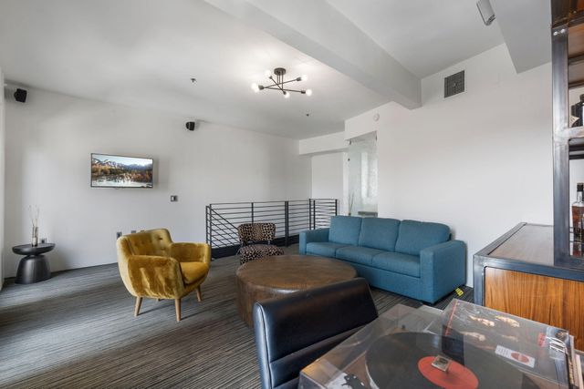 219 Central Avenue NW 506, Albuquerque, NM 87102