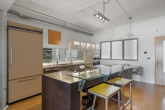 219 Central Avenue NW 506, Albuquerque, NM 87102