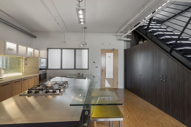 219 Central Avenue NW 506, Albuquerque, NM 87102