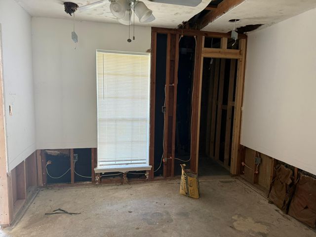 8702 Bridgeport DR, Austin, TX 78758