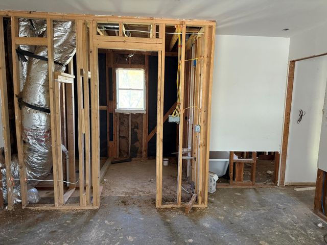 8702 Bridgeport DR, Austin, TX 78758