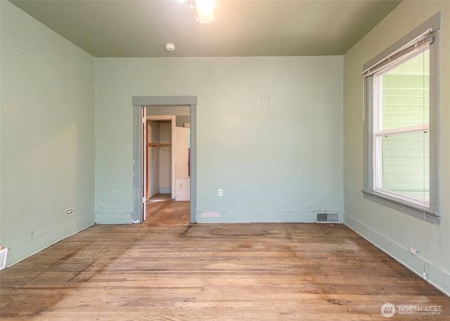 2214 N 60th Street, Seattle, WA 98103