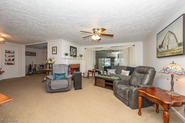 1534 Fernwood Boulevard, Alliance, OH 44601