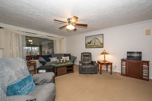 1534 Fernwood Boulevard, Alliance, OH 44601