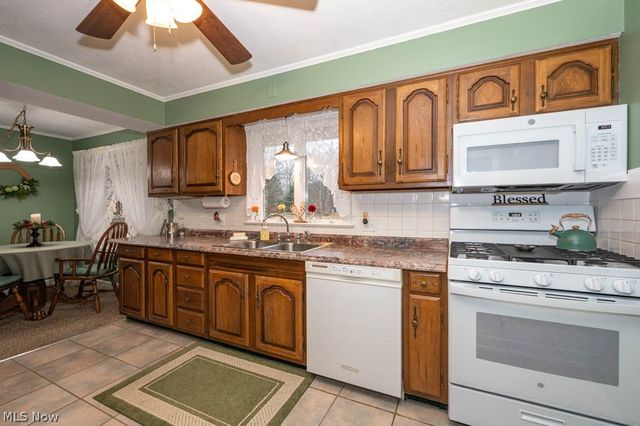 1534 Fernwood Boulevard, Alliance, OH 44601