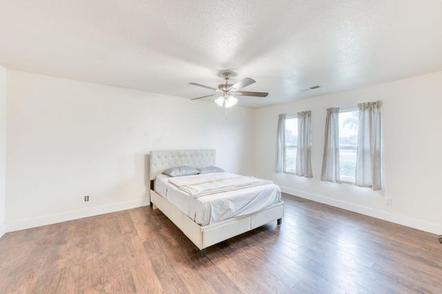 3654 Thompson Avenue, Selma, CA 93662