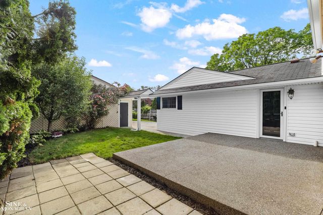 1200 Audubon Road, Grosse Pointe Park, MI 48230