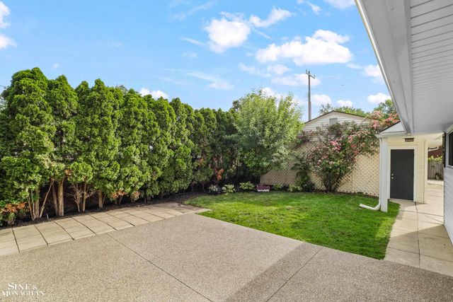 1200 Audubon Road, Grosse Pointe Park, MI 48230