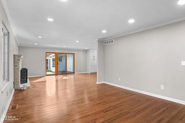 1200 Audubon Road, Grosse Pointe Park, MI 48230