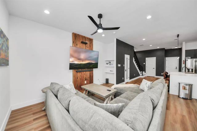 3521 Mainer Street, Houston, TX 77021
