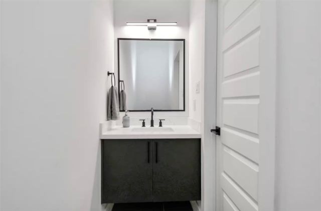 3521 Mainer Street, Houston, TX 77021