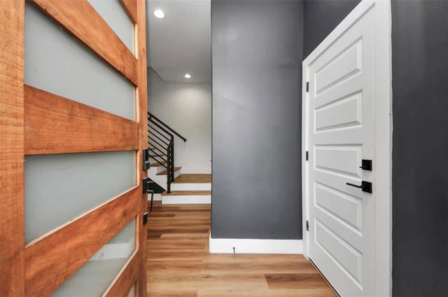 3521 Mainer Street, Houston, TX 77021