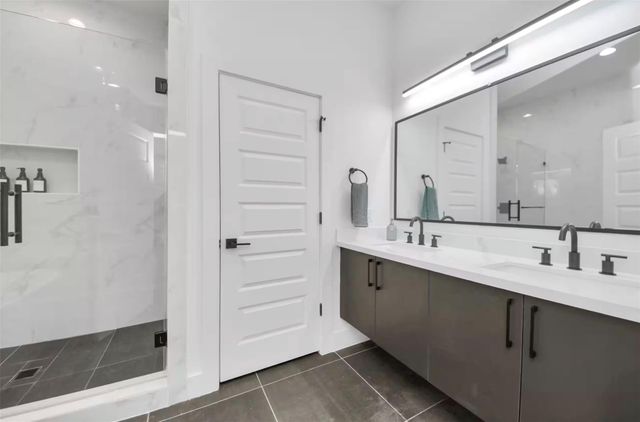 3521 Mainer Street, Houston, TX 77021