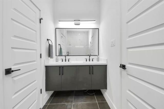 3521 Mainer Street, Houston, TX 77021