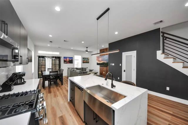 3521 Mainer Street, Houston, TX 77021