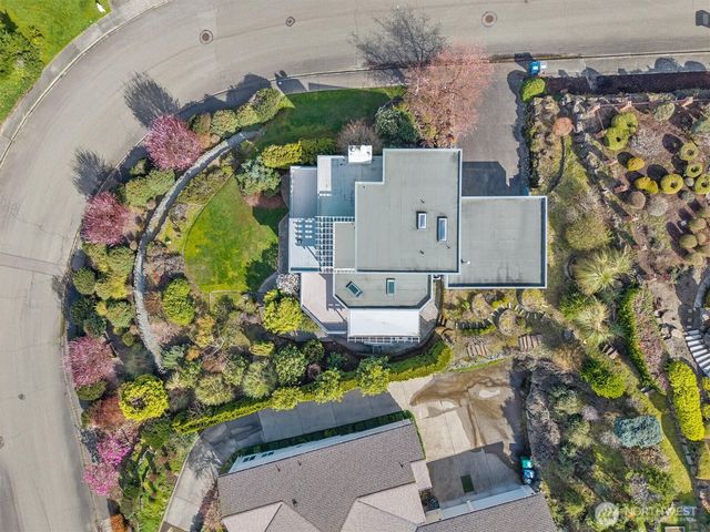 505 S Marine Hills Way, Federal Way, WA 98003