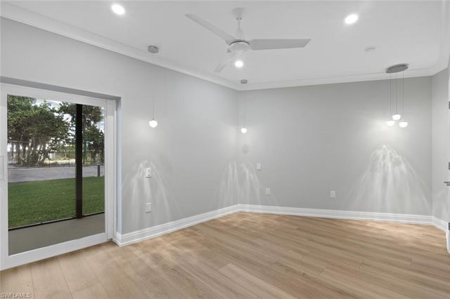 3399 Gulf Shore BLVD N # 111, Naples, FL 34103