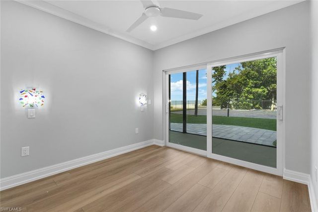 3399 Gulf Shore BLVD N # 111, Naples, FL 34103