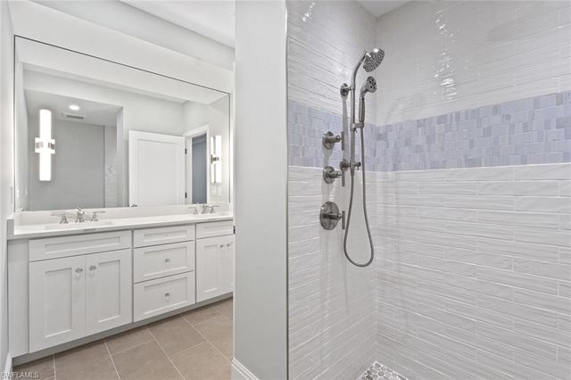 3399 Gulf Shore BLVD N # 111, Naples, FL 34103