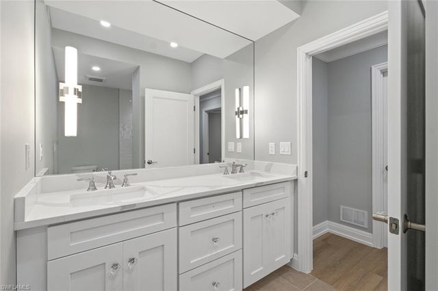 3399 Gulf Shore BLVD N # 111, Naples, FL 34103