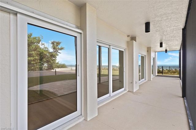 3399 Gulf Shore BLVD N # 111, Naples, FL 34103