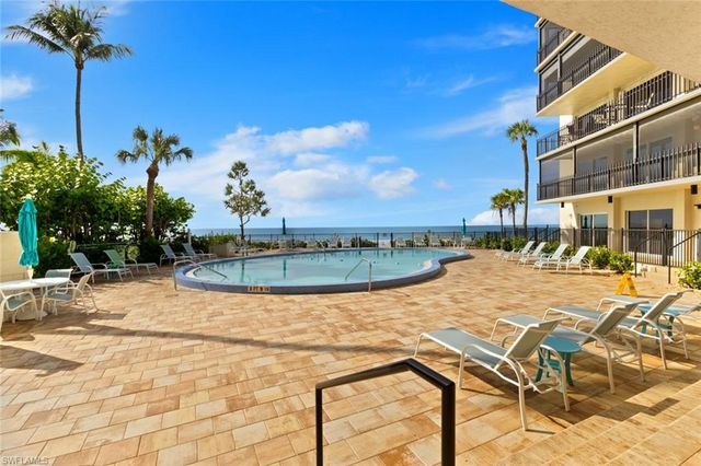 3399 Gulf Shore BLVD N # 111, Naples, FL 34103