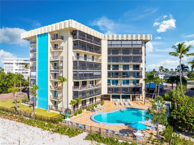 3399 Gulf Shore BLVD N # 111, Naples, FL 34103