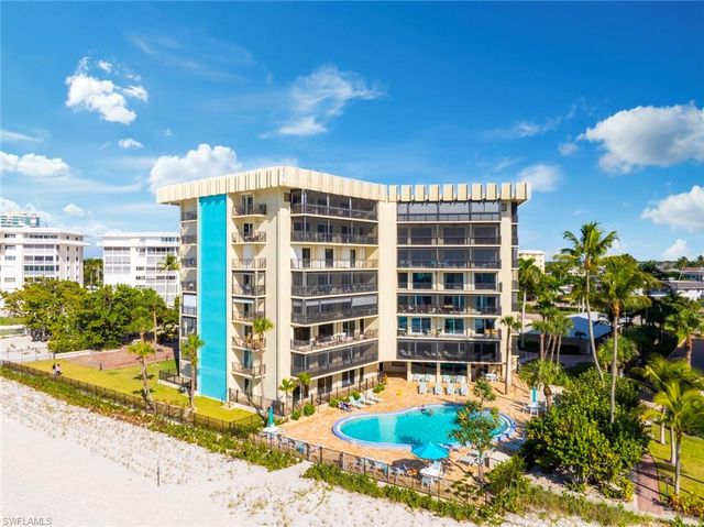 3399 Gulf Shore BLVD N # 111, Naples, FL 34103