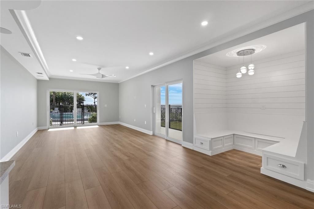 3399 Gulf Shore BLVD N 111, NAPLES, FL 34103 — photo 2
