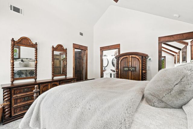 180 Red Plum Drive, Ellijay, GA 30540