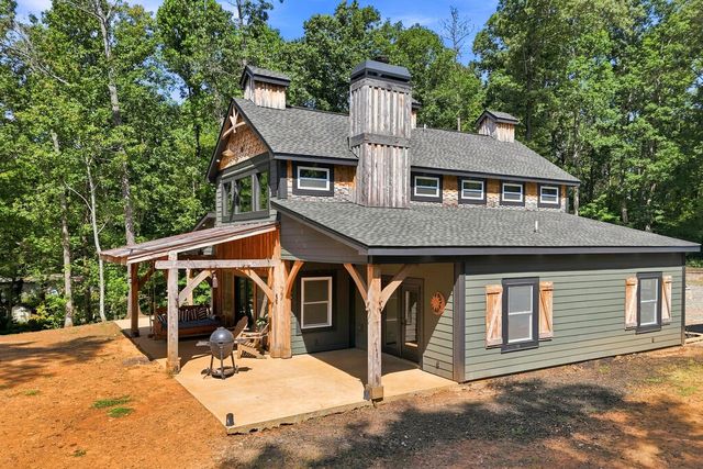 180 Red Plum Drive, Ellijay, GA 30540