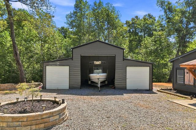 180 Red Plum Drive, Ellijay, GA 30540