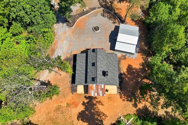 180 Red Plum Drive, Ellijay, GA 30540