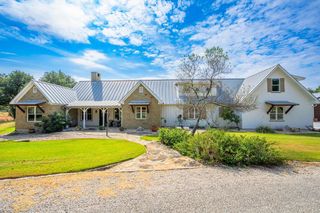 151 Kerr Canyon Pass, Kerrville, TX 78028