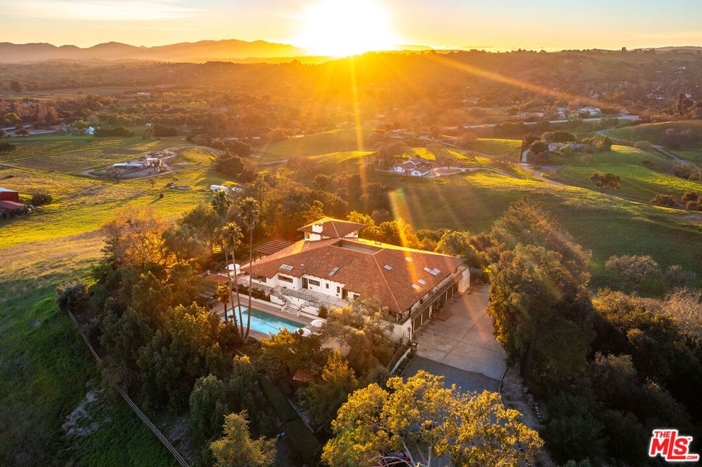 2975 Calle Bonita, Santa Ynez, CA 93460