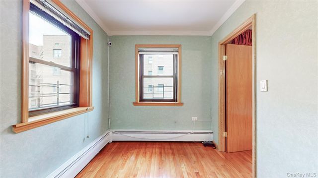 99-11 60th Avenue 4E, Corona, NY 11368