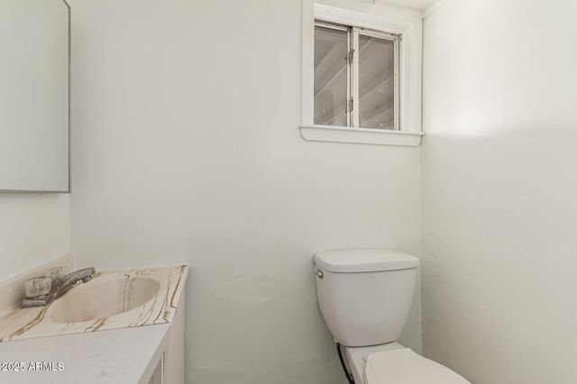 1642 N 38TH Avenue, Phoenix, AZ 85009