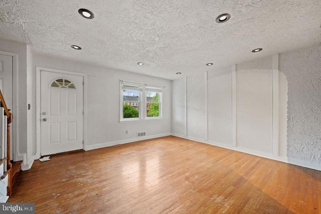222 N EDGEWOOD ST, Baltimore, MD 21229