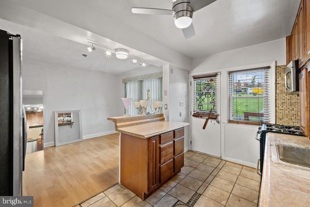 222 N EDGEWOOD ST, Baltimore, MD 21229