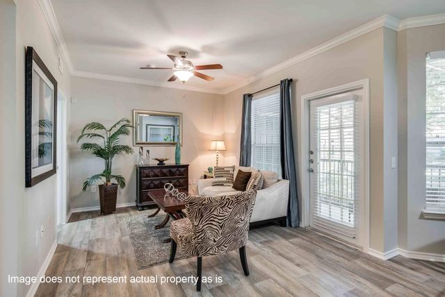 2400-318 Spring Rain Drive, Klein, TX 77379