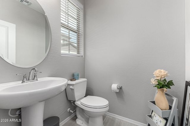 1747 E CHELSEA Lane, Gilbert, AZ 85295