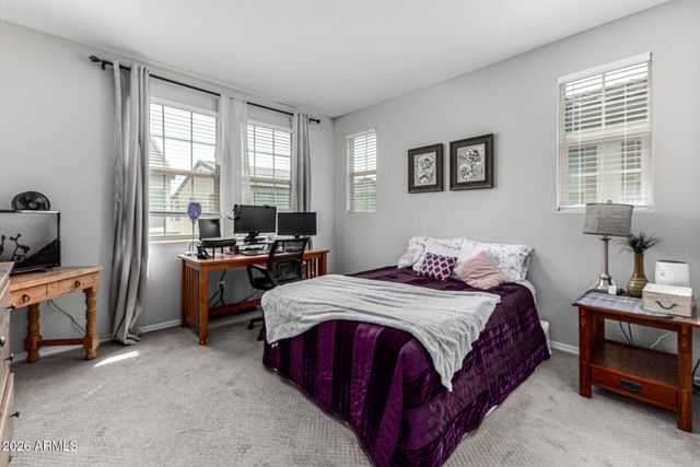 1747 E CHELSEA Lane, Gilbert, AZ 85295