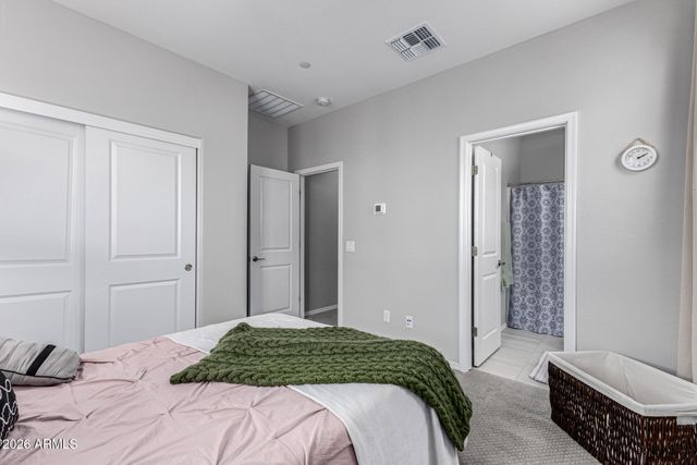 1747 E CHELSEA Lane, Gilbert, AZ 85295