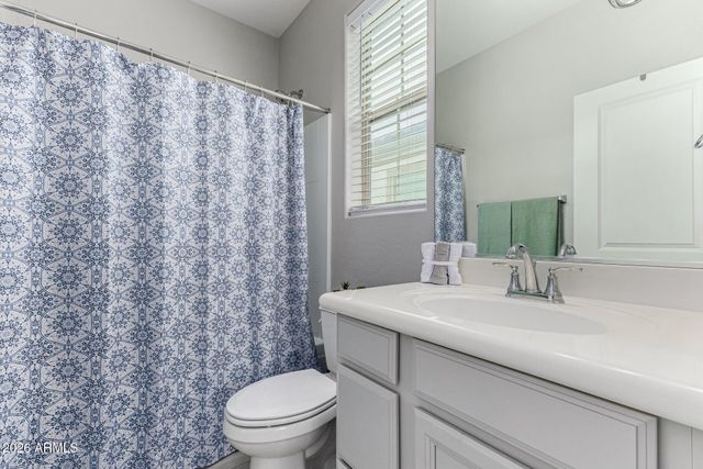 1747 E CHELSEA Lane, Gilbert, AZ 85295