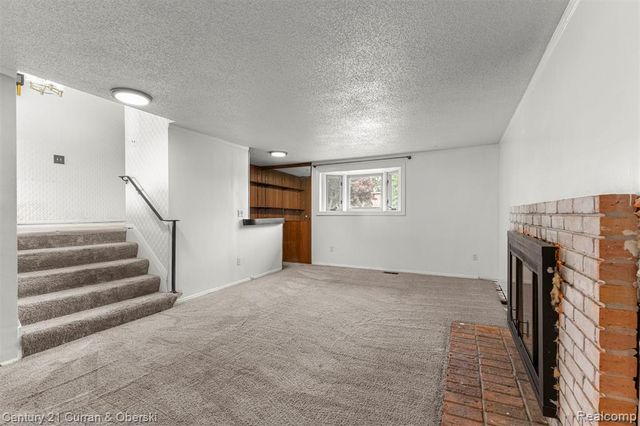 12345 Bedford Drive, Southgate, MI 48195
