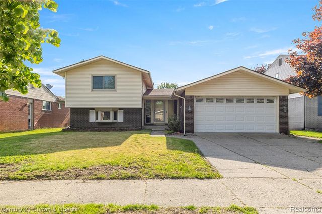 12345 Bedford Drive, Southgate, MI 48195