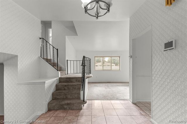 12345 Bedford Drive, Southgate, MI 48195