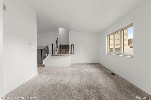 12345 Bedford Drive, Southgate, MI 48195