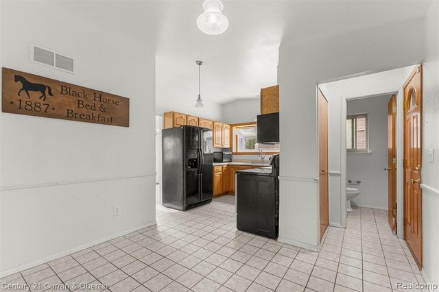 12345 Bedford Drive, Southgate, MI 48195