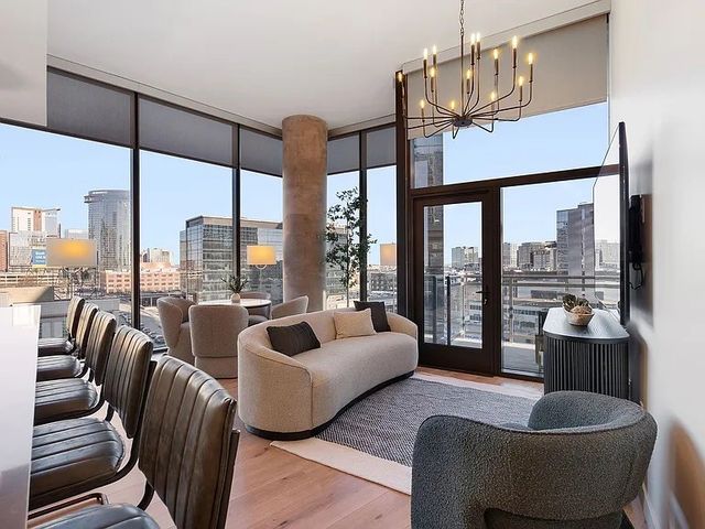 1212 Demonbreun St Apt 615, Nashville, TN 37203